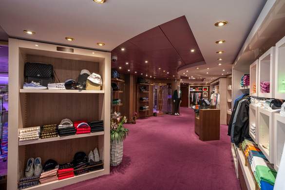 MSC Cruises MSC Orchestra Madison Avenue 2 ©MSC Rights - Ivan Sarfatti.jpg